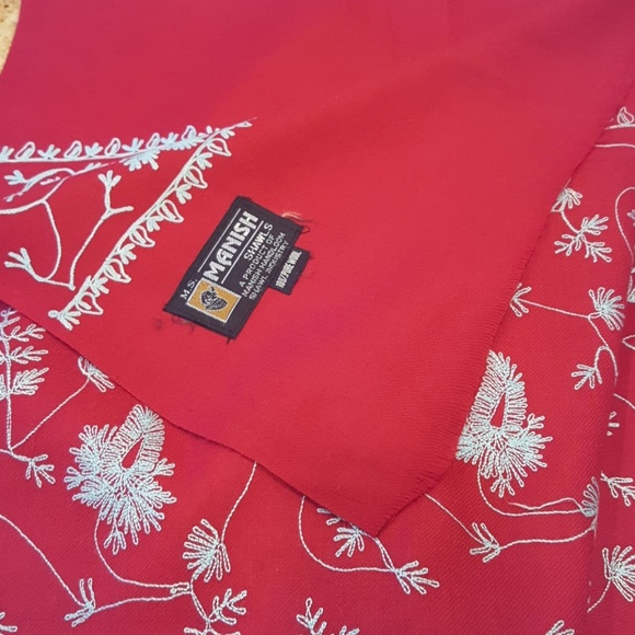 100% Pure Wool Shawl - Picture 1 of 2